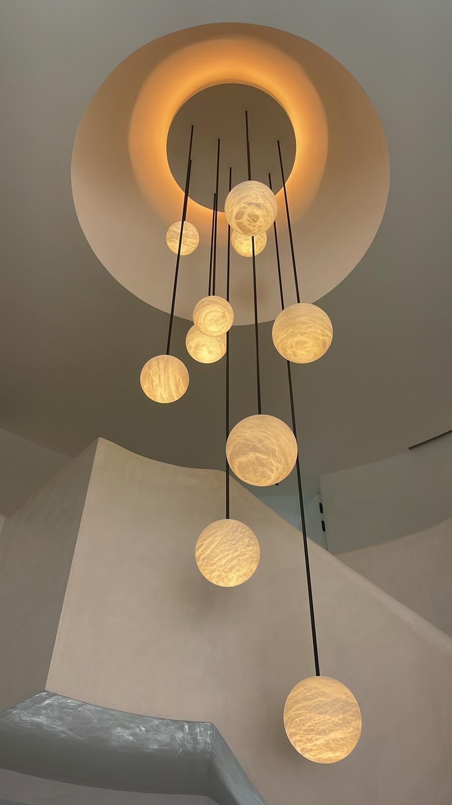 Instalaciones eléctricas ejecutadas con precisión.